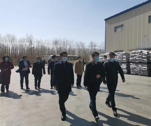 内蒙古自治区副主席黄志强一行到体育赛事投注（中国）有限公司考察